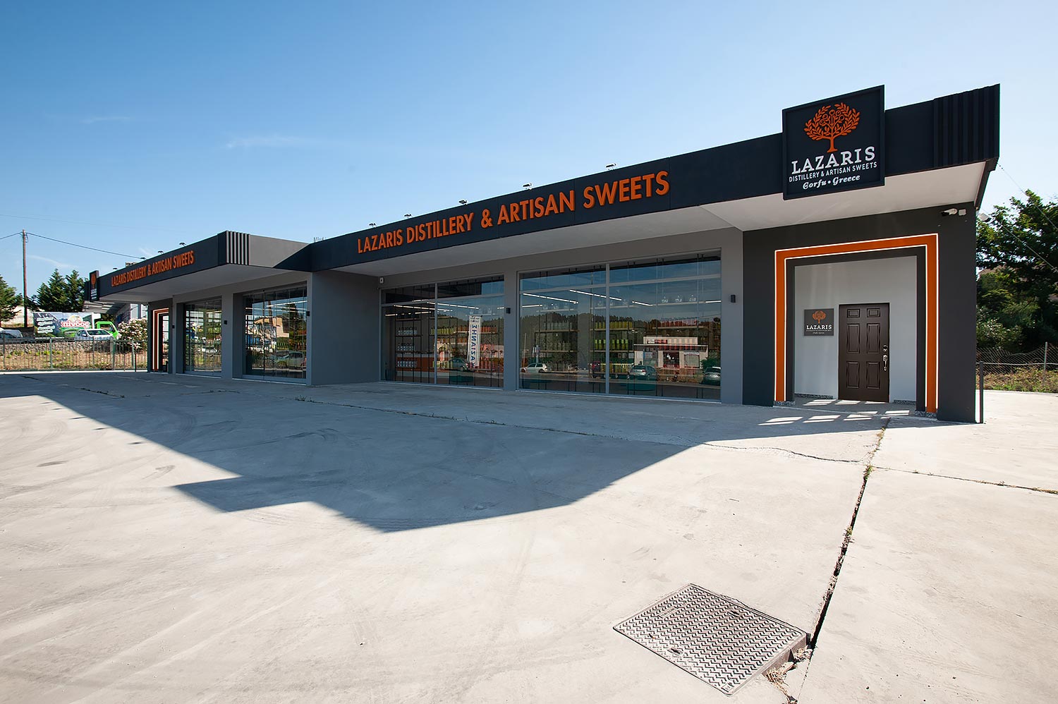 Lazaris tzavrou brand store 5171
